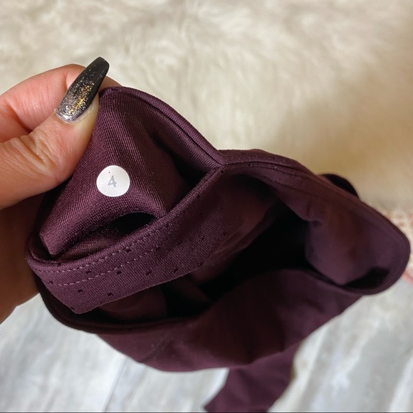 Lululemon Maroon Om & Roam Untight Tight Yoga Travel Athliesure Size 4 - Picture 12 of 14